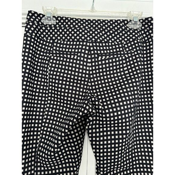 Elle Mid Rise Black & White Check Straight Leg Cropped Pants Women's Size 2 - Picture 3 of 16